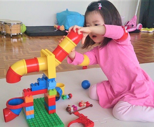 Using Legos as an Educational Tool with Preschool Children – Motherly ...